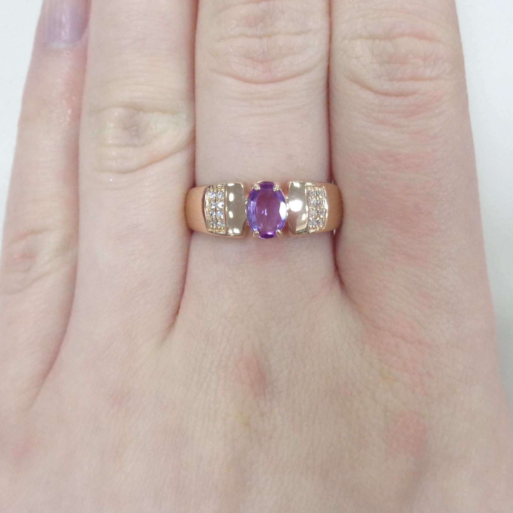 Серебряное кольцо с аметистом